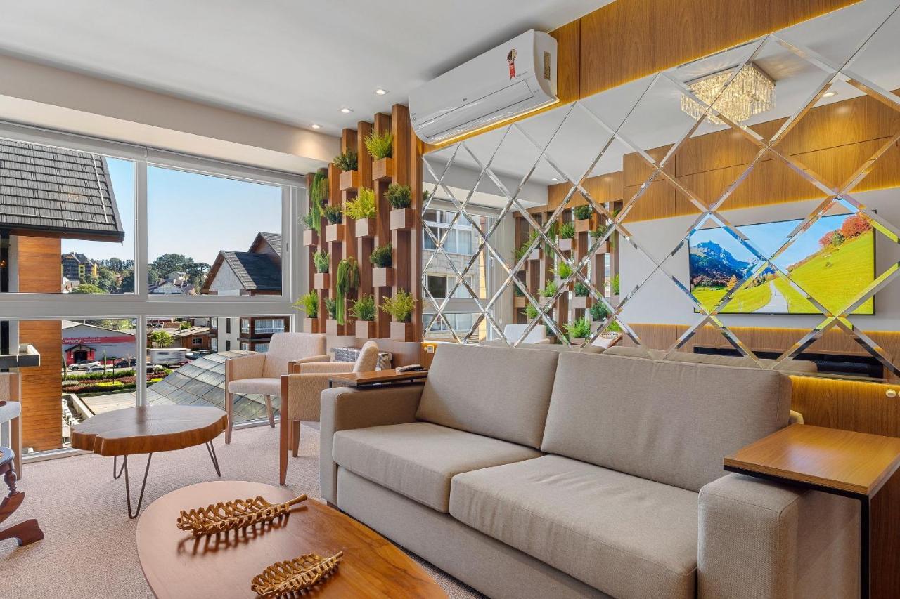 Vita Boulevard Luxo 2 Suites By Achei Gramado Exteriér fotografie