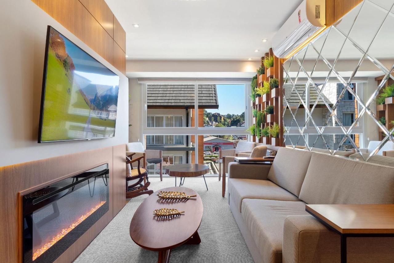 Vita Boulevard Luxo 2 Suites By Achei Gramado Exteriér fotografie